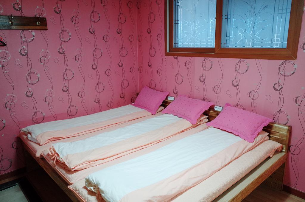 Bong Backpackers Hostel Seoel Buitenkant foto