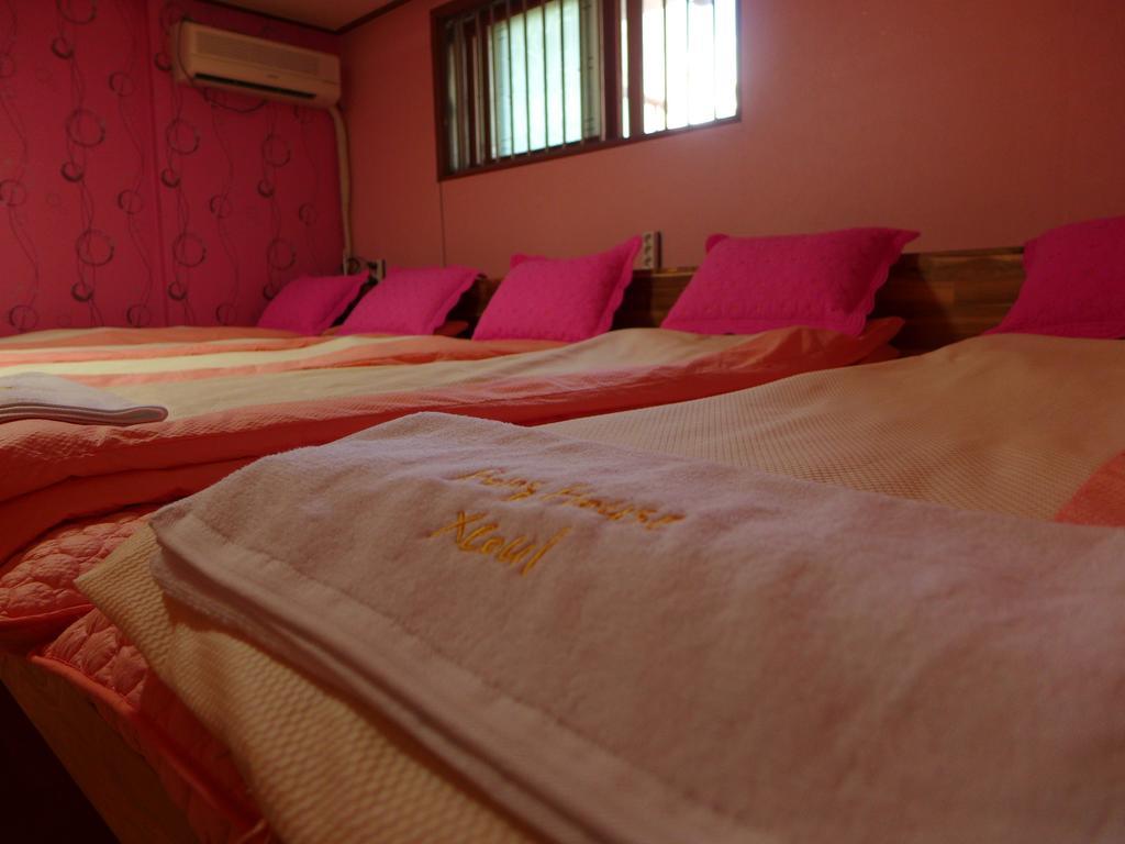 Bong Backpackers Hostel Seoel Kamer foto